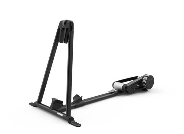 Smart indoor bike trainer with a low frame