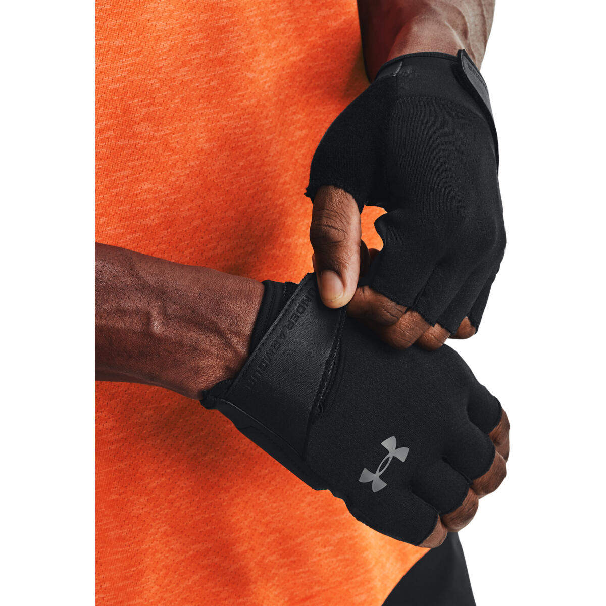 GUANTES Under Armour M's Training, Negro, Hombre 3/3
