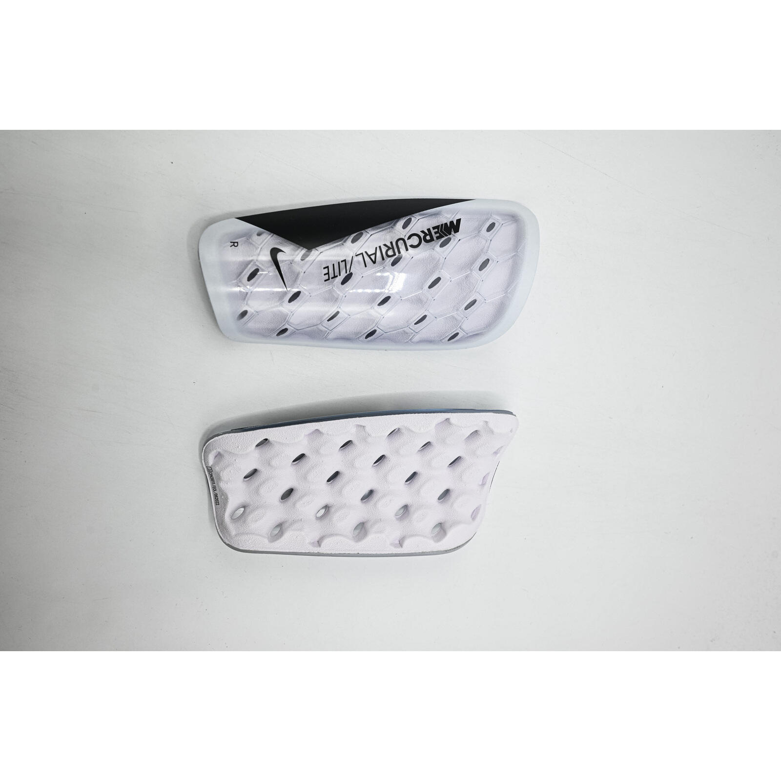 Scheenbeschermers Nike Mercurial Lite, Wit, Uniseks 4/4