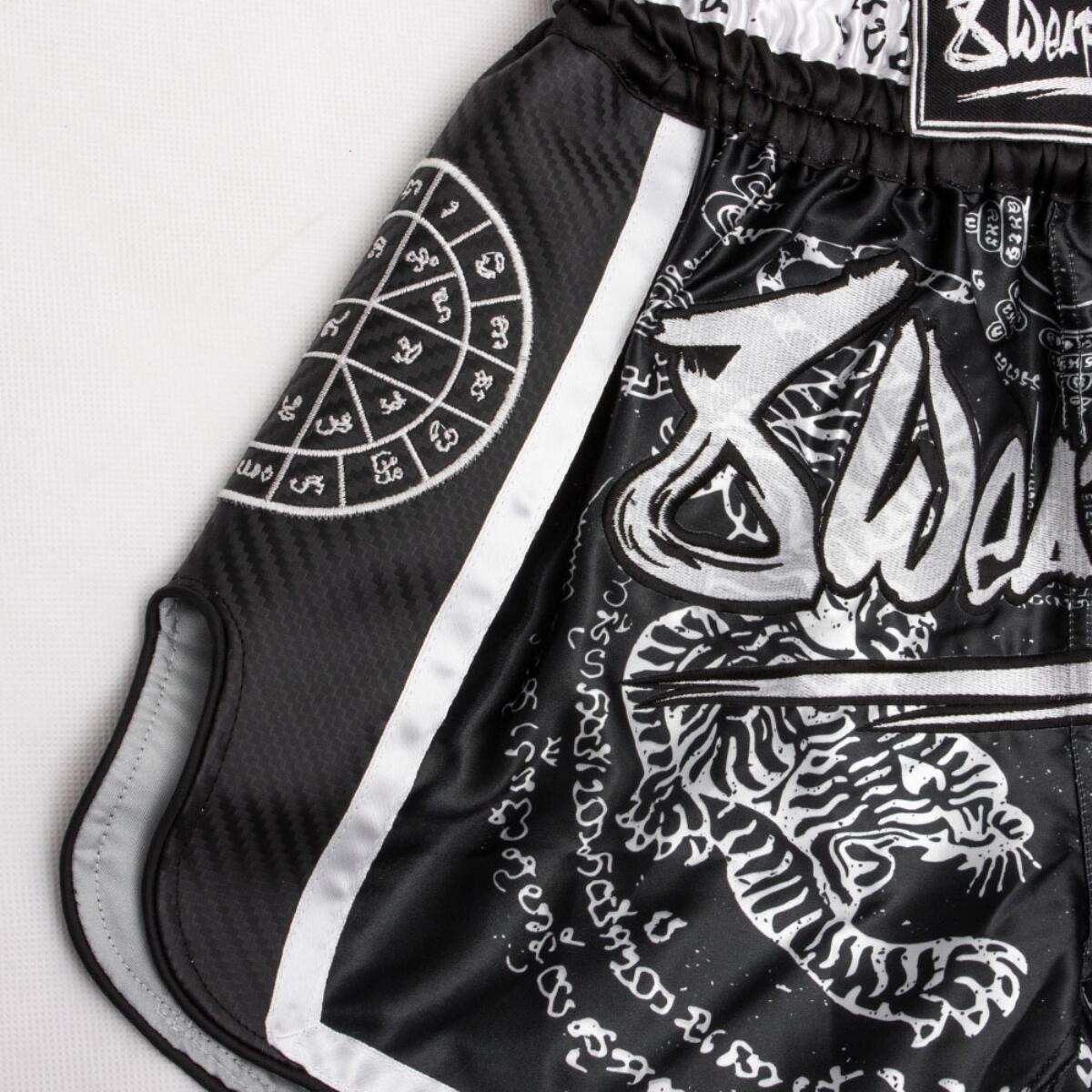 Muay Thai Shorts s Carbon - Sak Yant Tigers 3/7