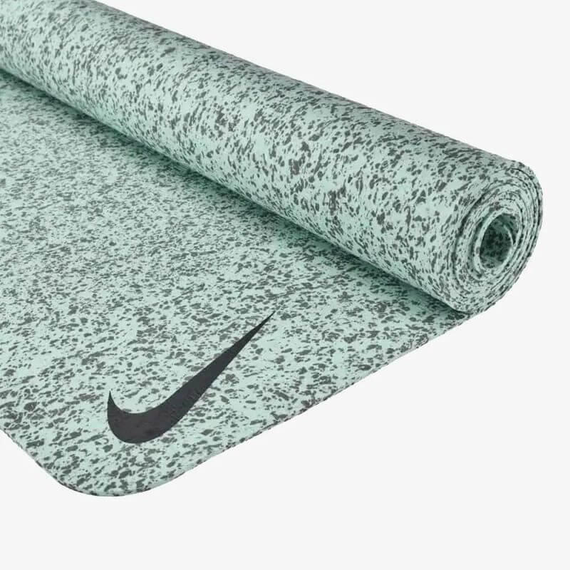 Podložka na jógu Nike Move 4mm - mátová 2/4