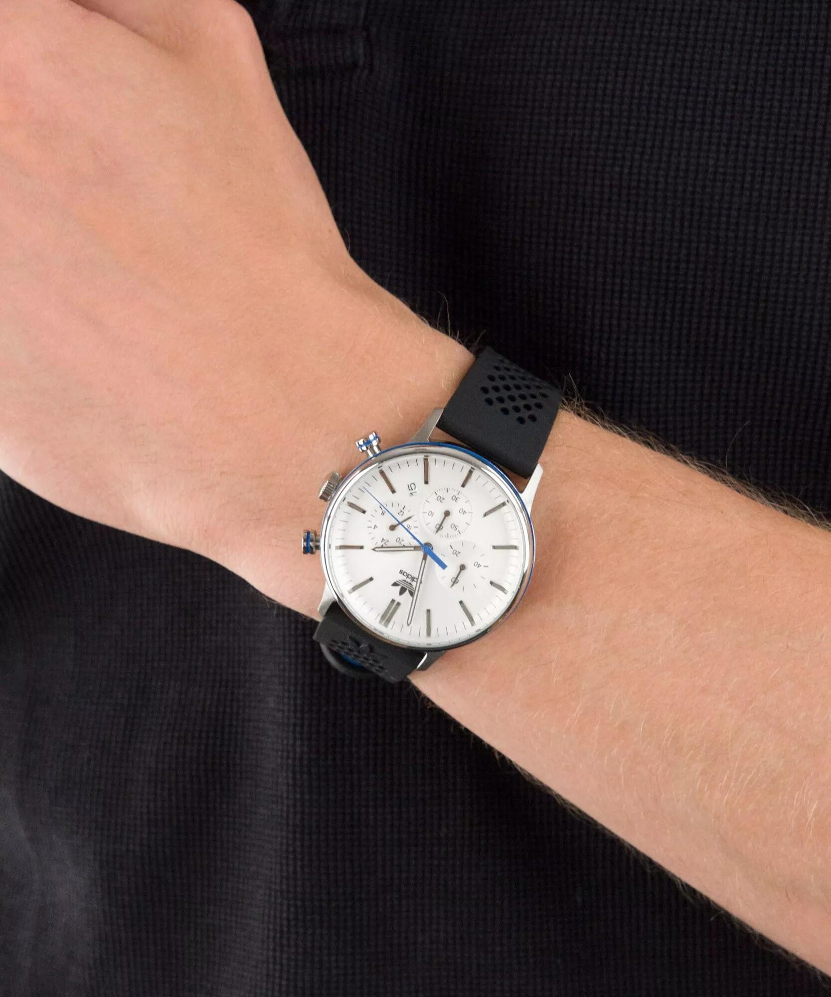 Adidas Originals Chronographe Unisexe Blanc / Noir AOSY22014 4/6