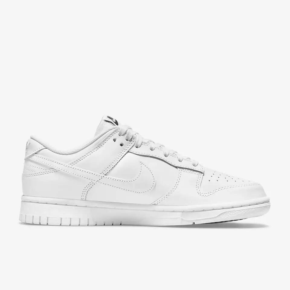 Unisex - Lifestyle - Shoes - Dunk Low - White
