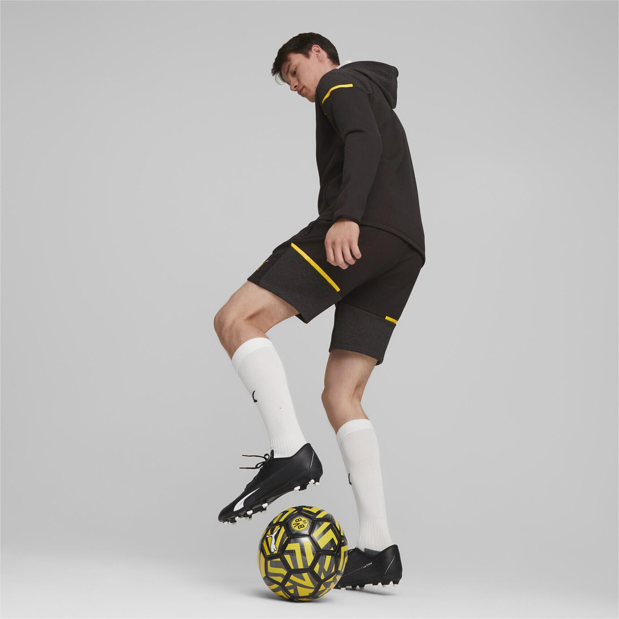 Chaqueta de fútbol Borussia Dortmund Casuals con capucha PUMA Black Cyber Yellow 5/6
