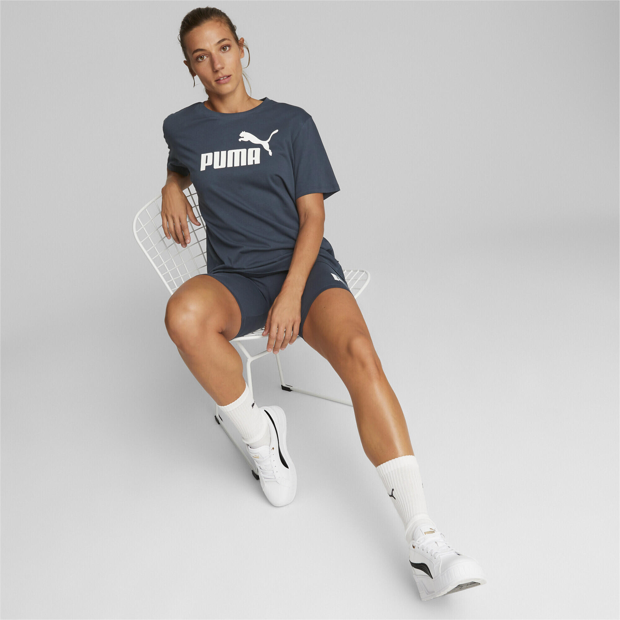 T-shirt boyfriend Essentials Logo femme PUMA Dark Night Blue 5/6