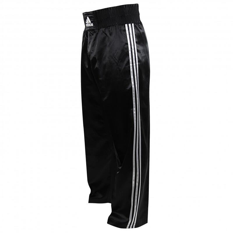 Kick-boxing e pantaloni a contatto pieno adidas