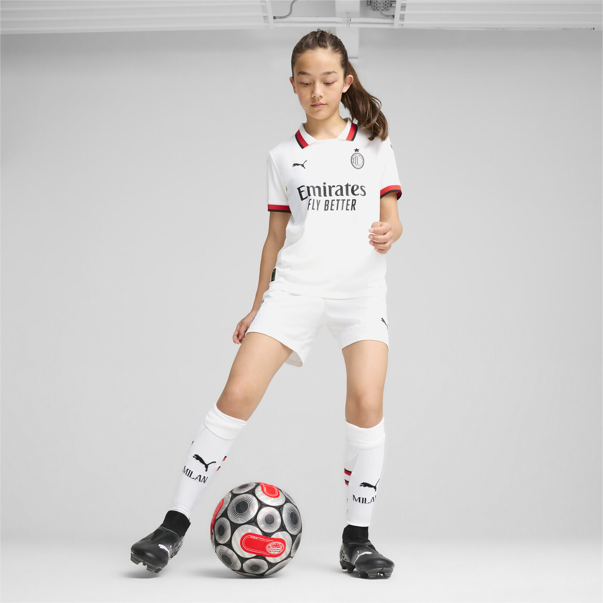 Short 24/25 AC Milan Enfant et Adolescent PUMA White 4/7