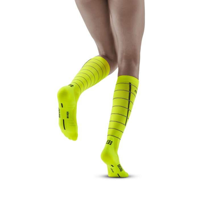 Skarpety kompresyjne damskie sportowe CEP Reflective wysokie 4/6
