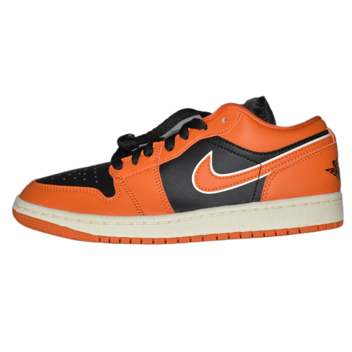 Air Jordan 1 Low SE Sport Spice (W) 2/7