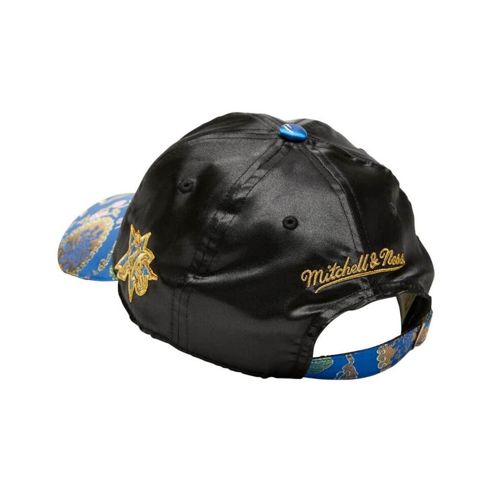 Czapka z daszkiem Mitchell & Ness NBA Philadelphia 76ers 6LUOMM20058-P76BLCK