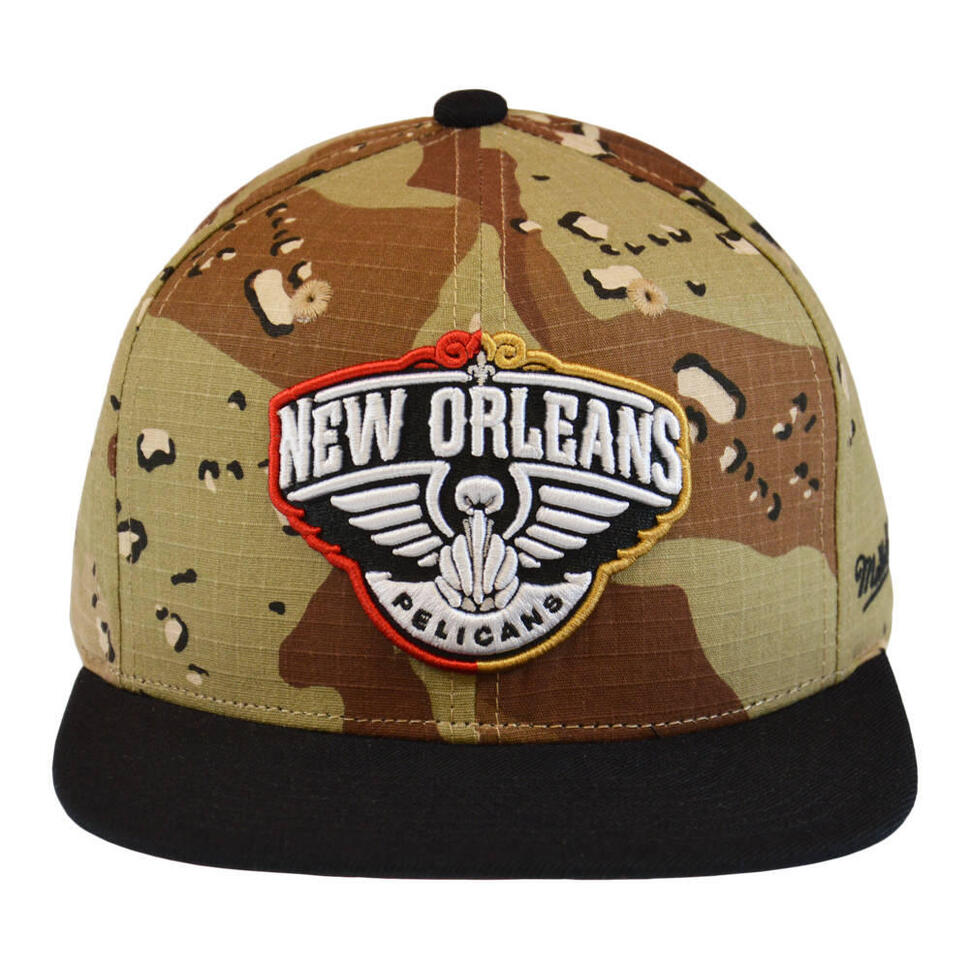 Czapka z daszkiem Mitchell & Ness NBA New Orleans Pelicans Choco -NOPYYPPPCAMO