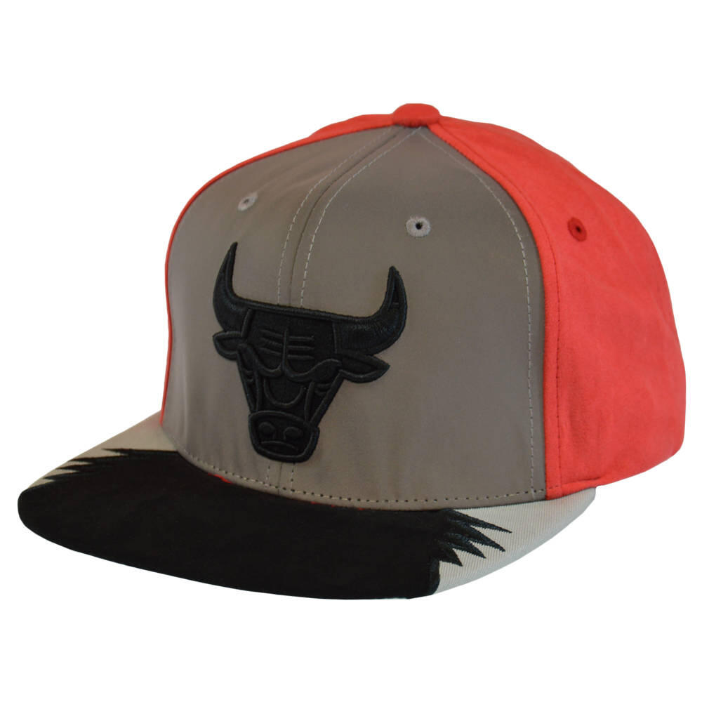 MITCHELL & NESS picture