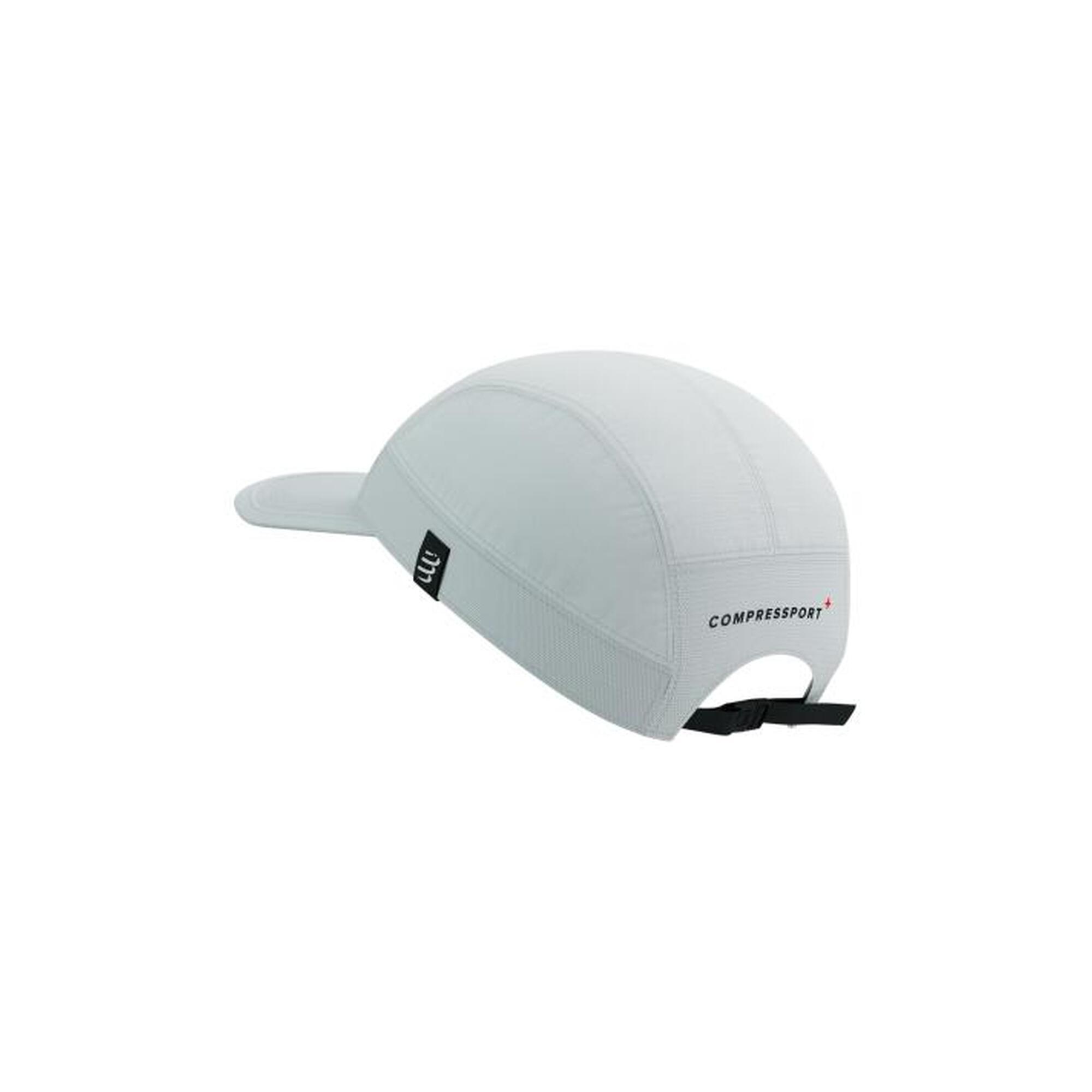 Gorra deportiva transpirable y ajustable Compressport "Gorra ligera de 5 paneles