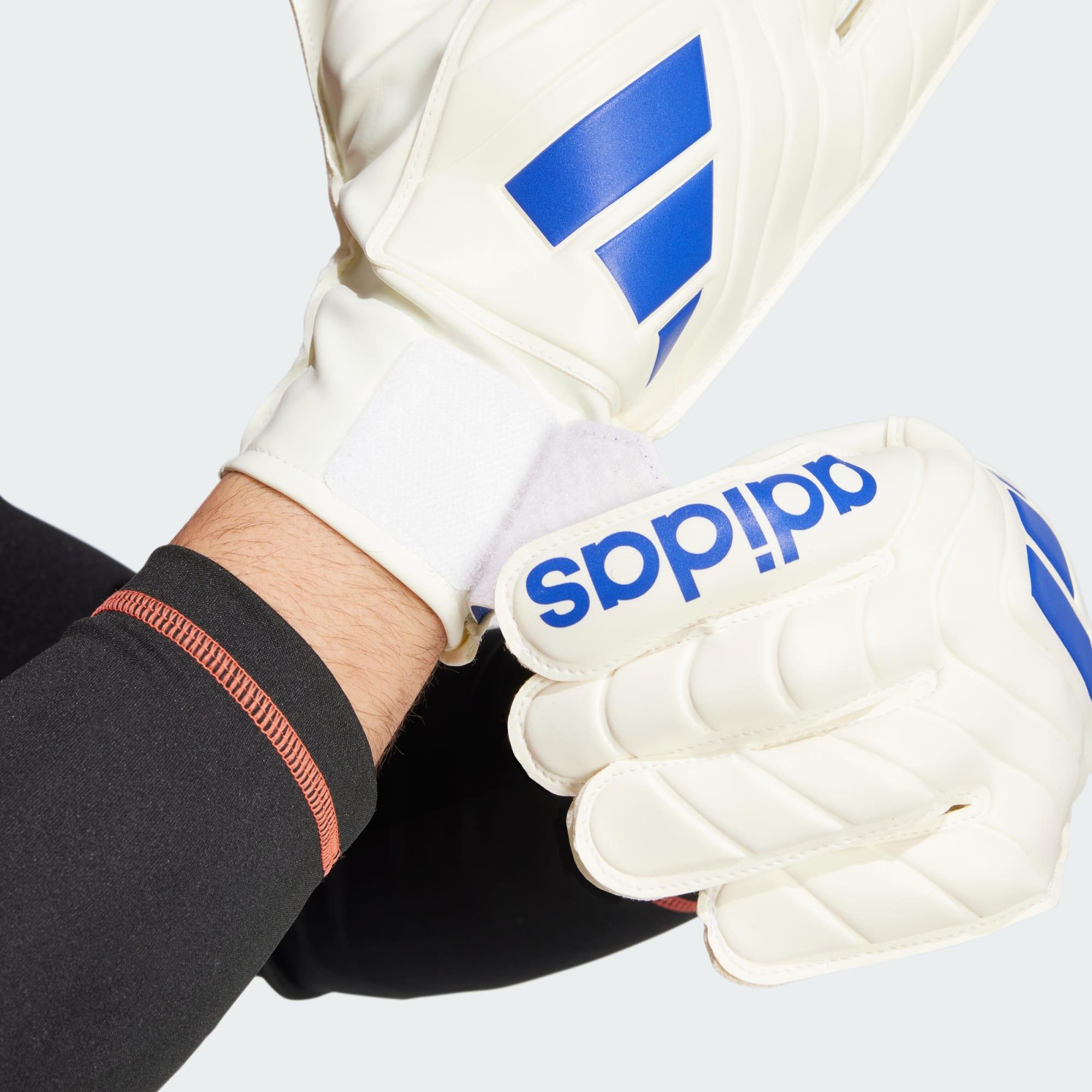 Copa Club goalkeeper gloves