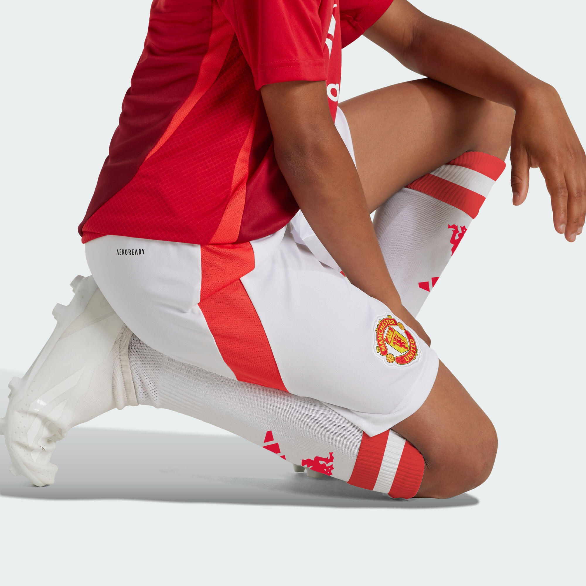 Manchester United 24/25 Kids Heimshorts 4/5