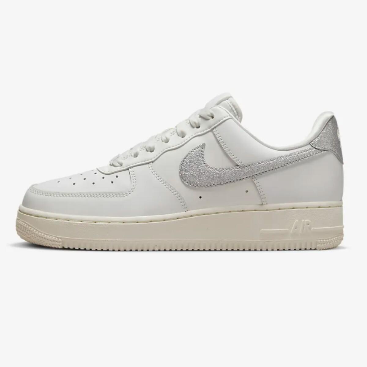 Scarpe sportive da uomo Nike Air Force Low 2/7