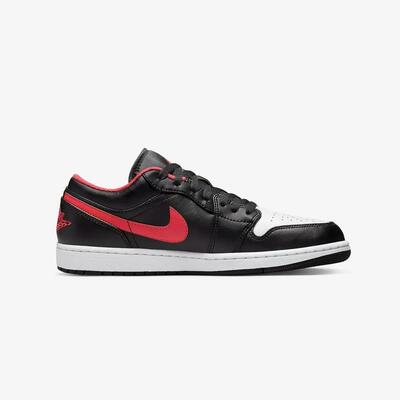 Sportschoenen air jordan 1 low white toe