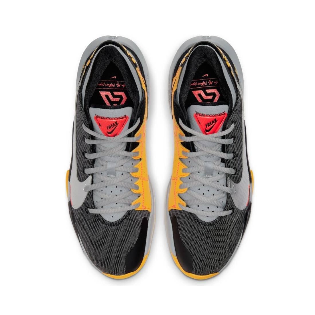 Buty do koszykówki Nike Zoom Freak 2 "Taxi" Giannis Antetokounmpo 5/6