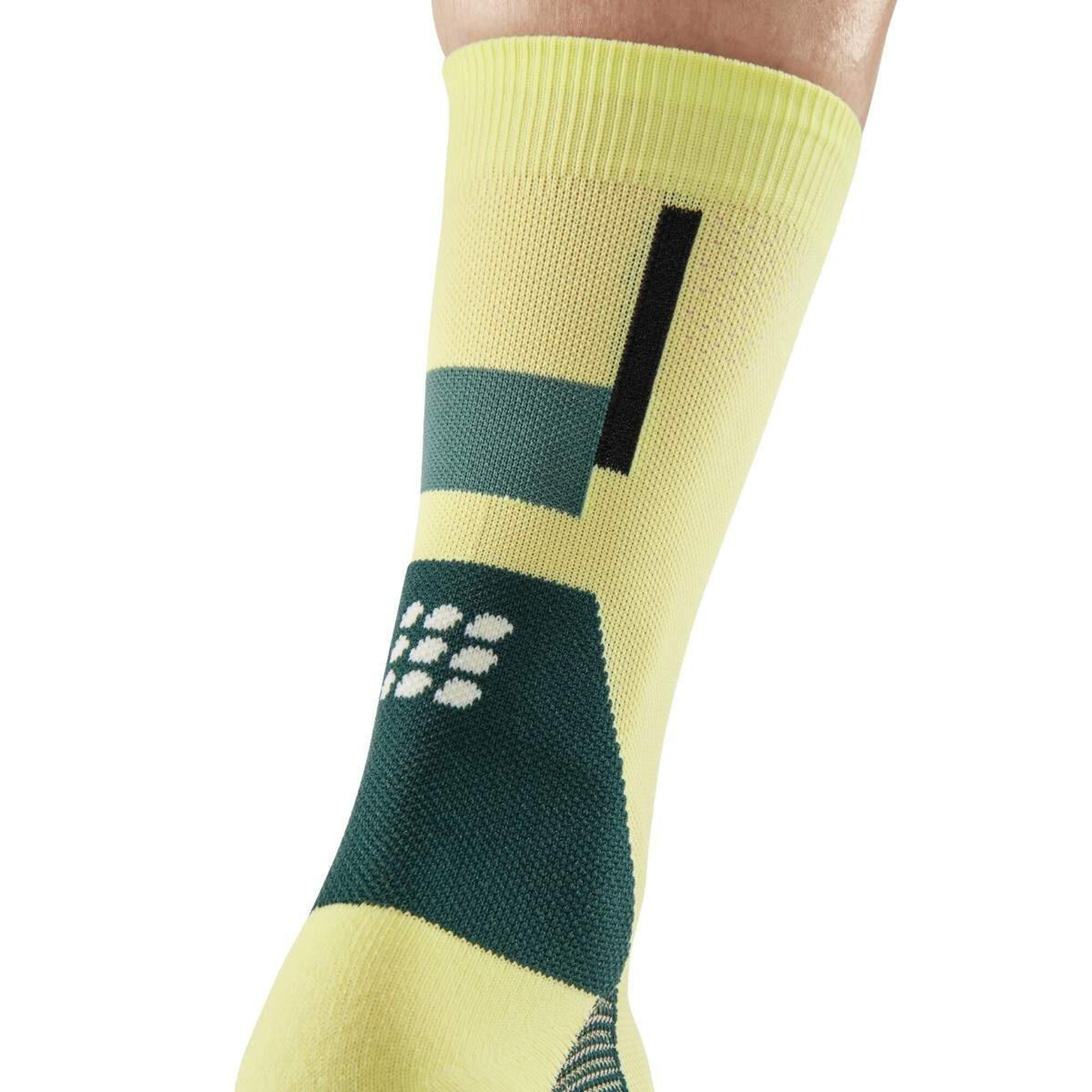 Sosete compresie medii - the run limited 2024.1 socks mid cut W - lime