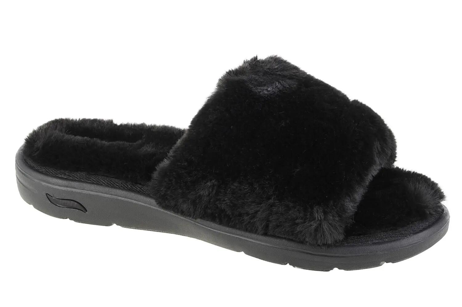 SKECHERS picture