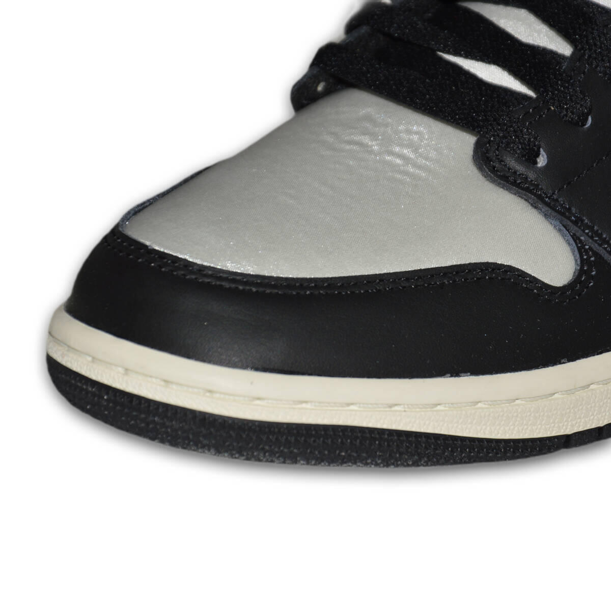 Jordan 1 Low SE Vintage Panda (W) 7/7