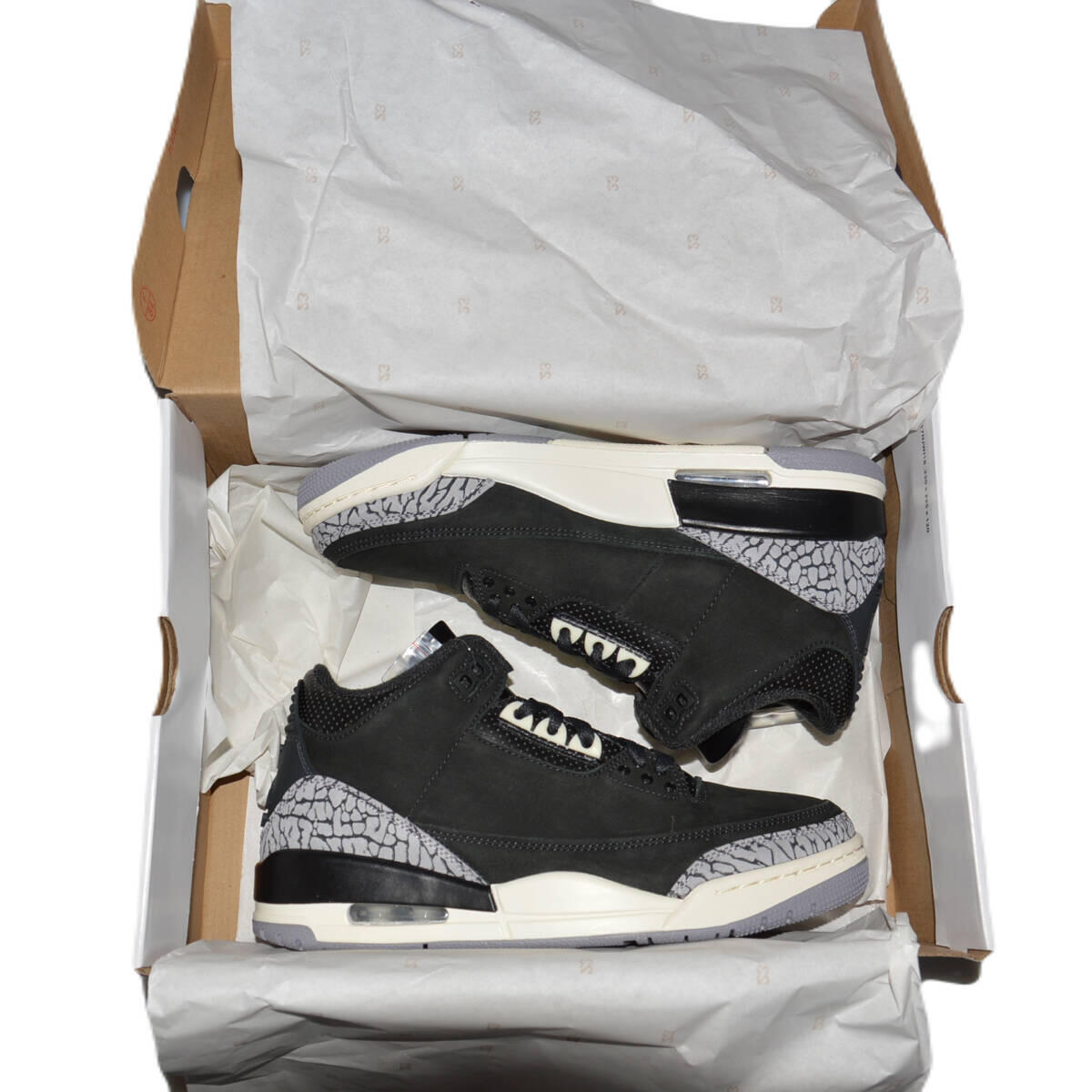 Jordan 3 Retro Off Noir (W) 6/7