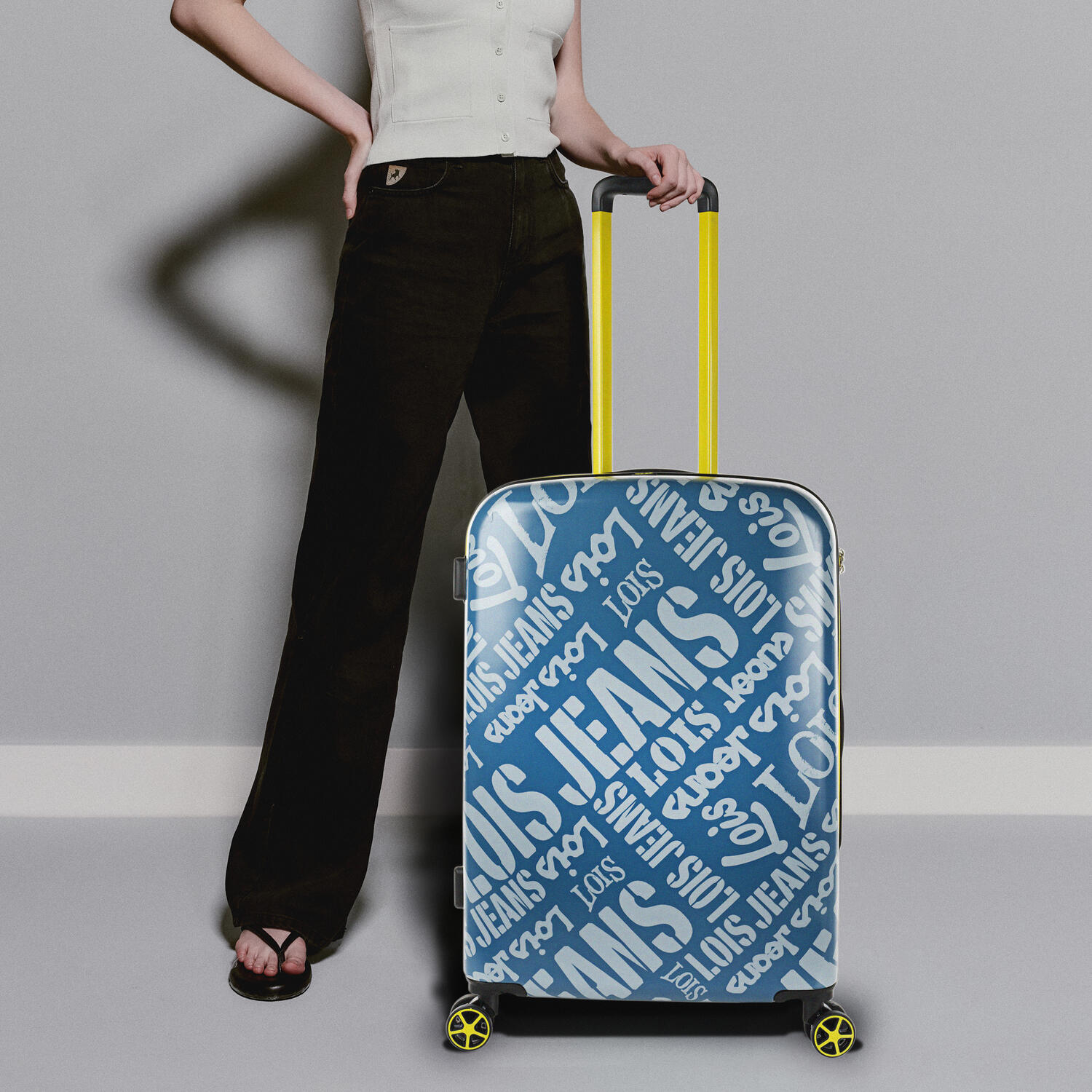 Maleta Pc Mediana 63L Lois Kenner 45X67,5X24,5Cm 2/7