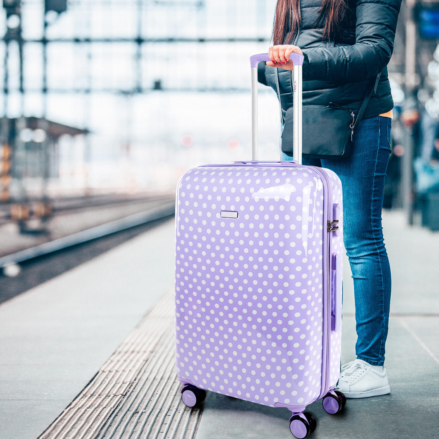 Maleta Mediana Abs Unisex 62L Itaca Stars 65Cm 5/5