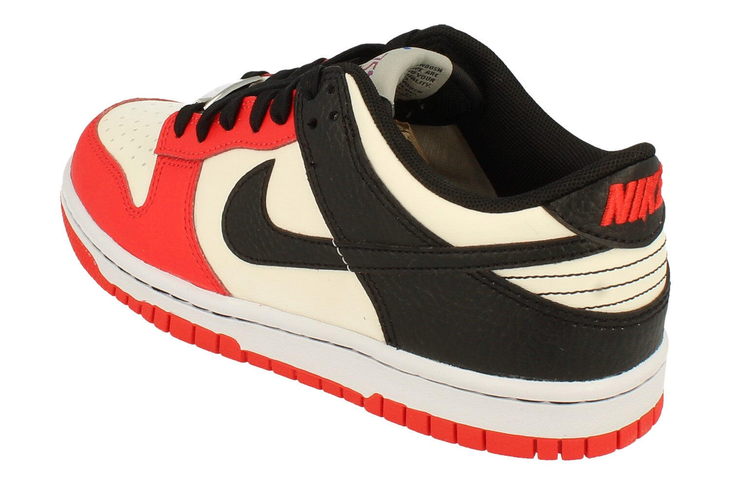 Nike Dunk Low NBA 75th Anniversary Chicago Bulls 2/5