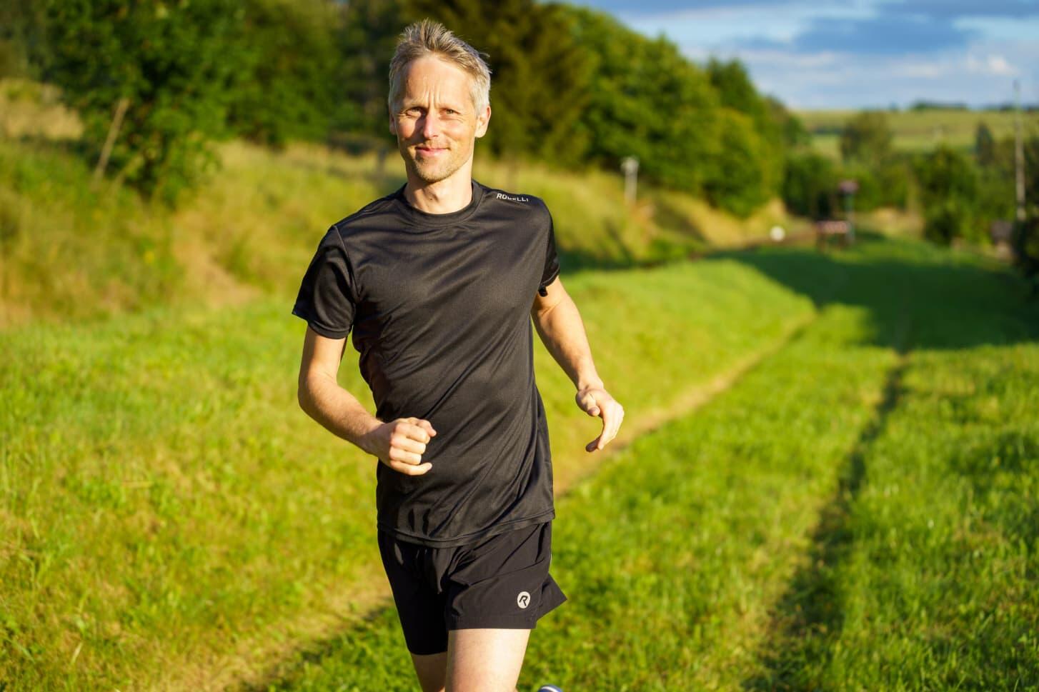 Hardloopshirt Korte Mouwen Heren T-Shirt Hardlopen Zwart 5/6