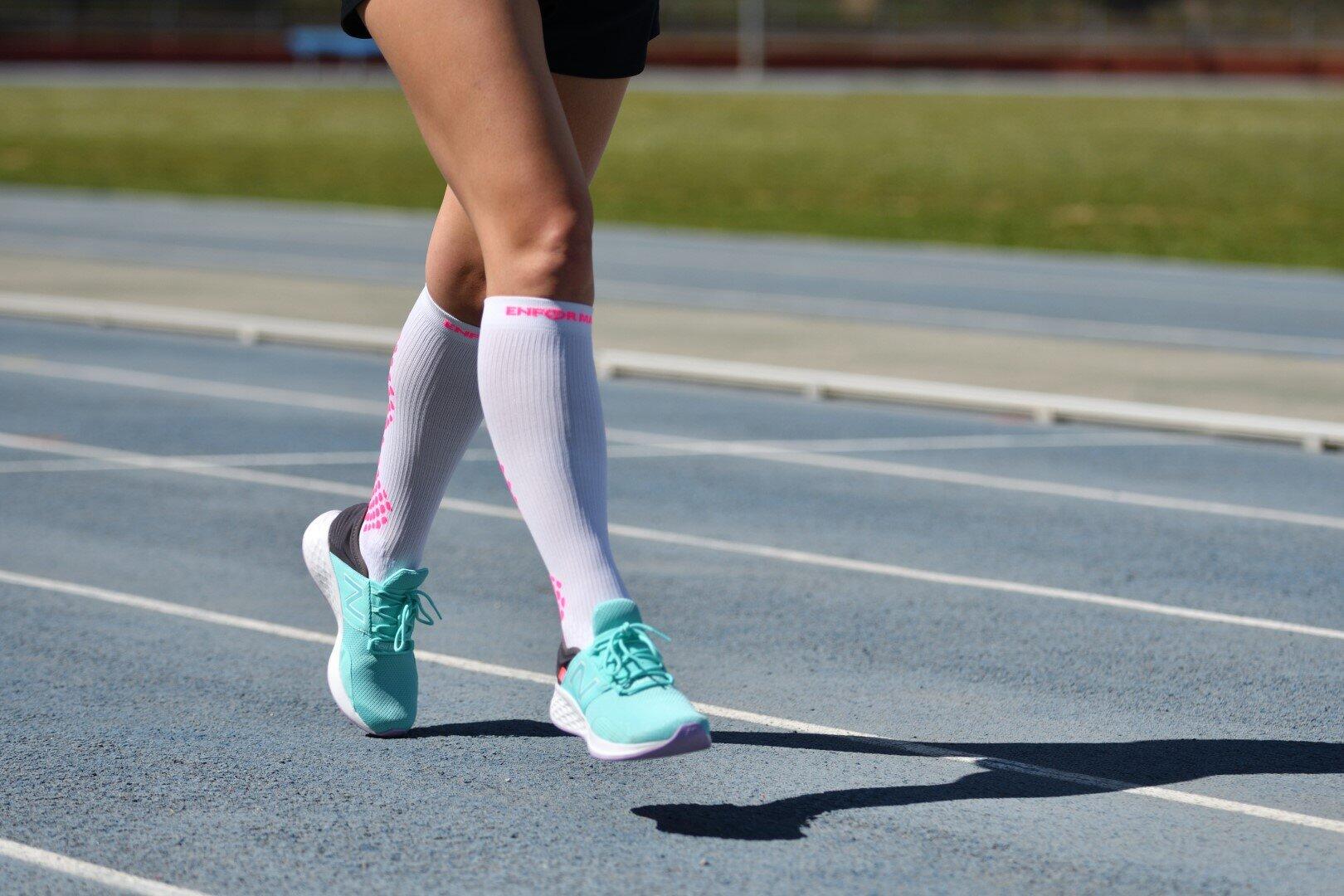 Calza tecnica running lunga a compressione antibatterica e antiodore 3/4