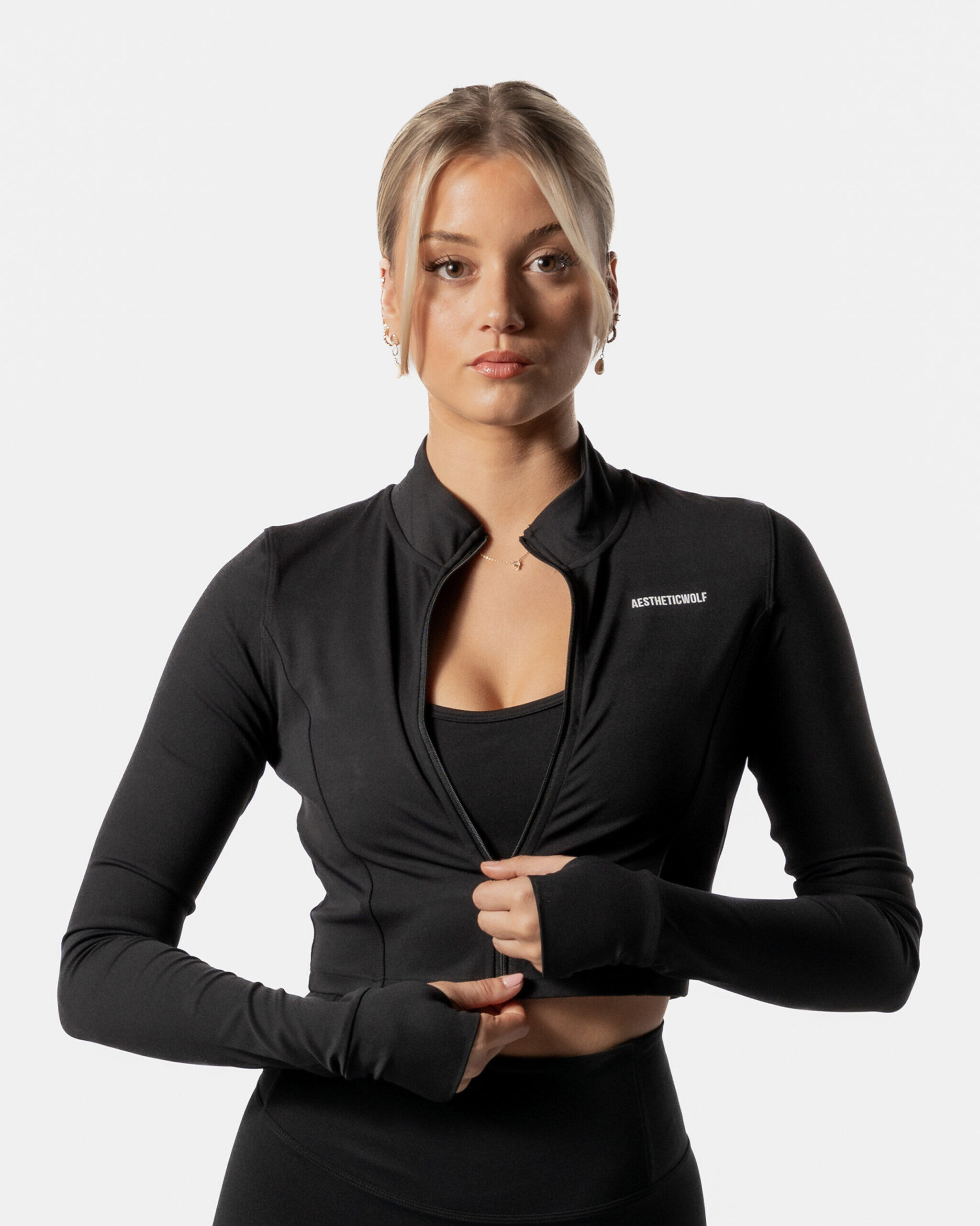 Giacca cropped donna a maniche lunghe per fitness e pilates nera 3/6
