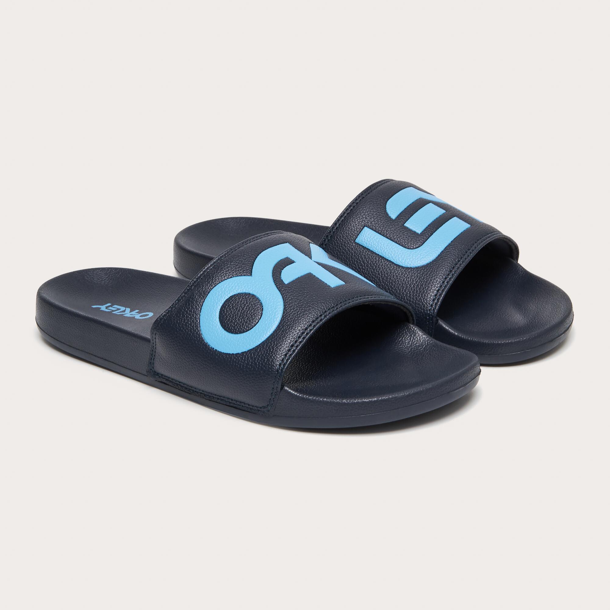 Chinelos Oakley modelo FOF100424-6LE para unissex 2/6