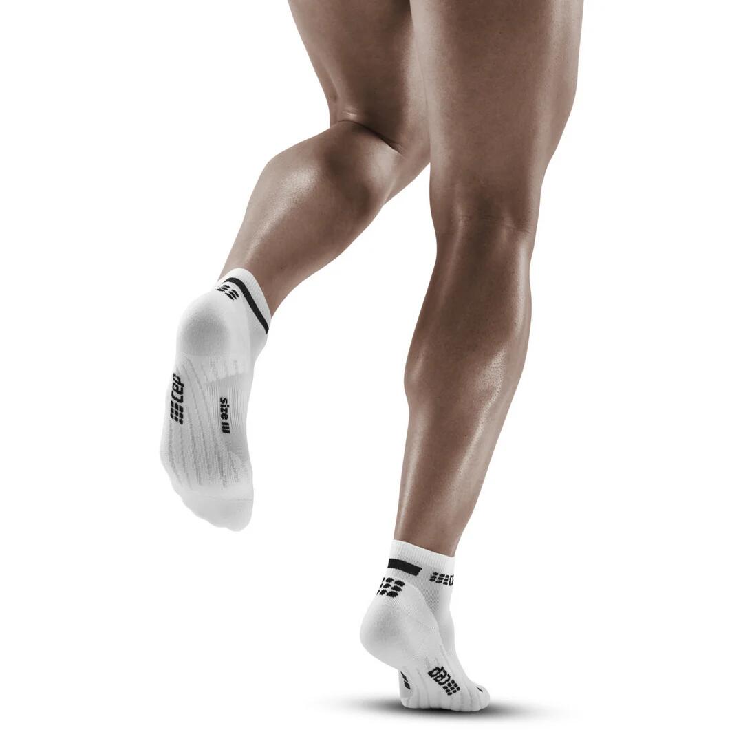 Kurze Kompressionssocken CEP Compression the run V4 4/4