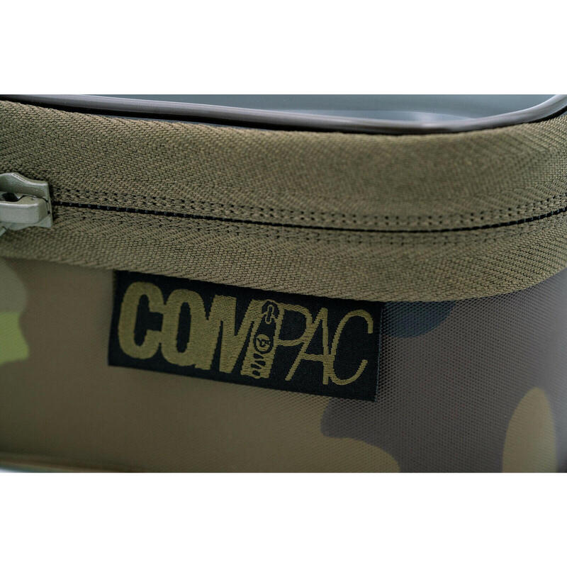 GEANTA SEMIRIGIDA PENTRU ACCESORII KORDA COMPAC 125 CAMO, 20.5X13.5X7 CM