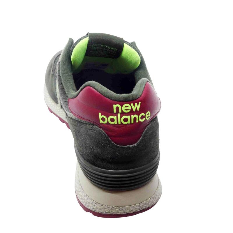 Tweedehands  574 - New Balance Très bon état