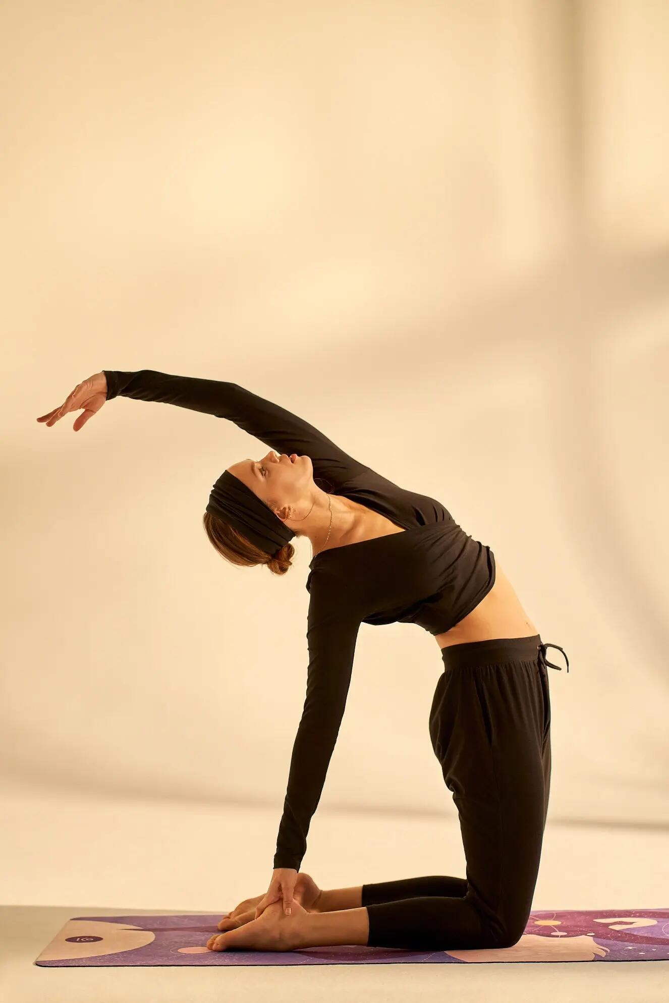 Spodnie do jogi Moonholi Cosmic Cropped Track Pants z obniżonym krokiem 4/5