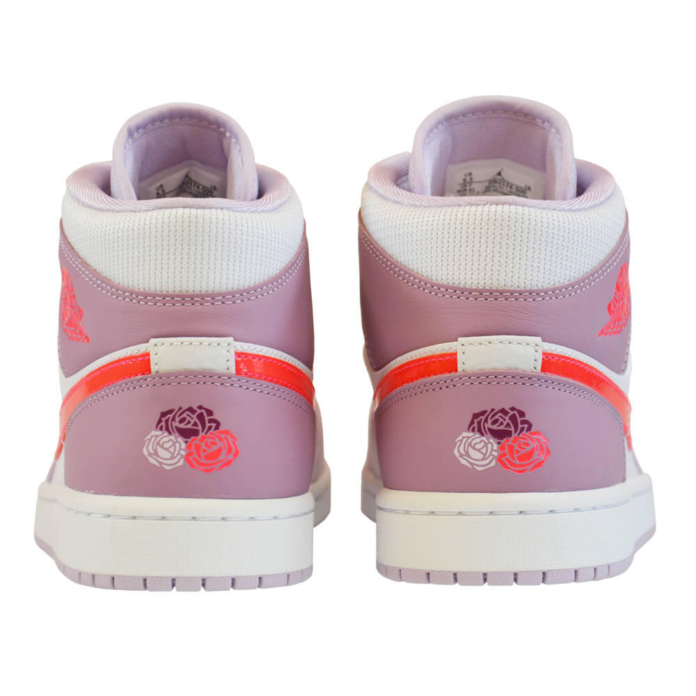 Air Jordan 1 Mid Valentine's Day (2022) 6/7