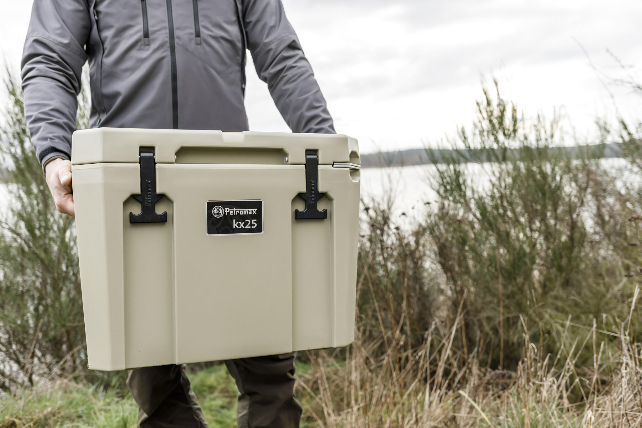 Petromax Koelbox Kx50- sand - 50 liter 2/6