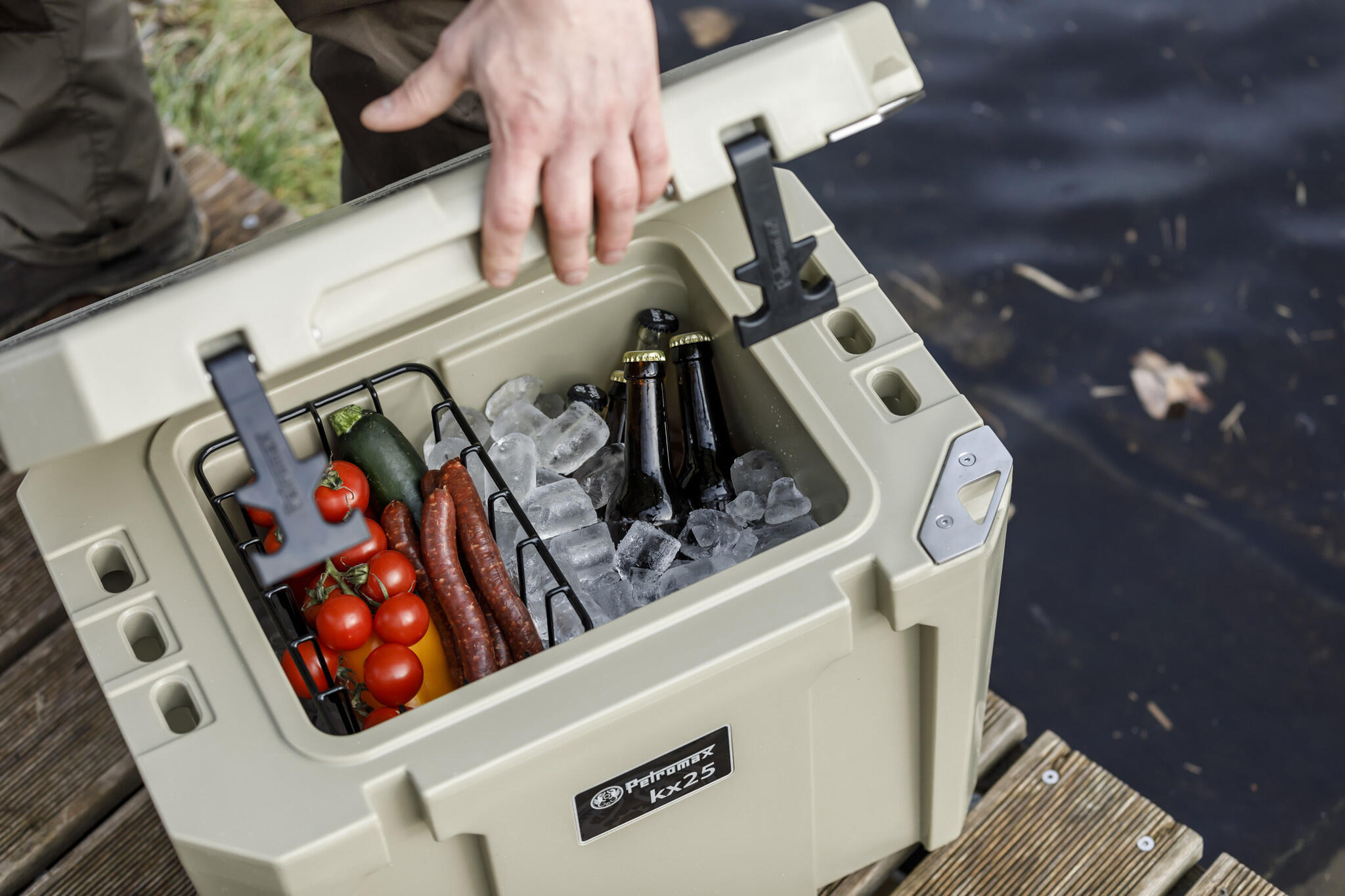 Petromax Coolbox Kx25-Sable- 25 litres 3/6