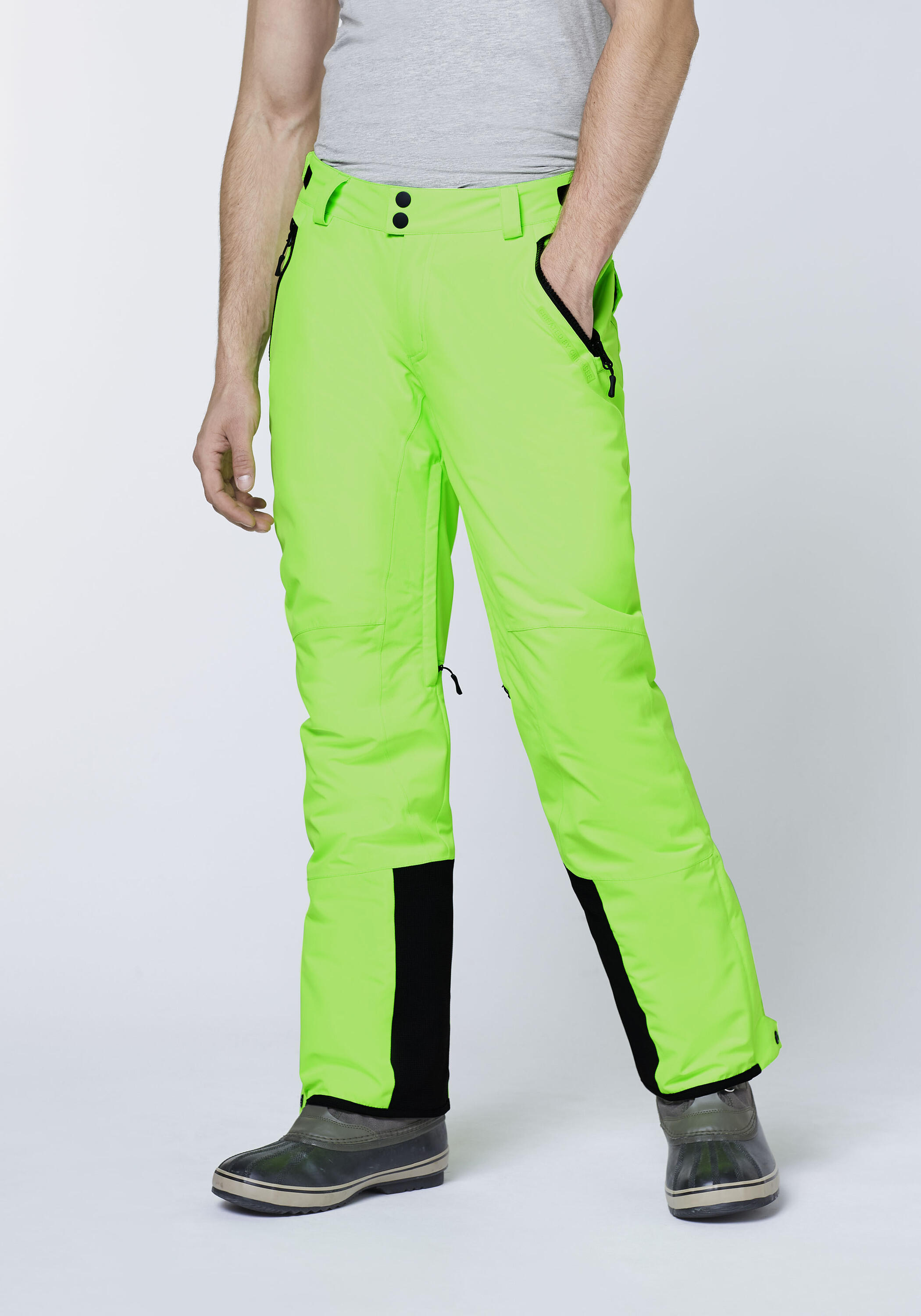 Skihose im PLUSMINUS-Design 3/6