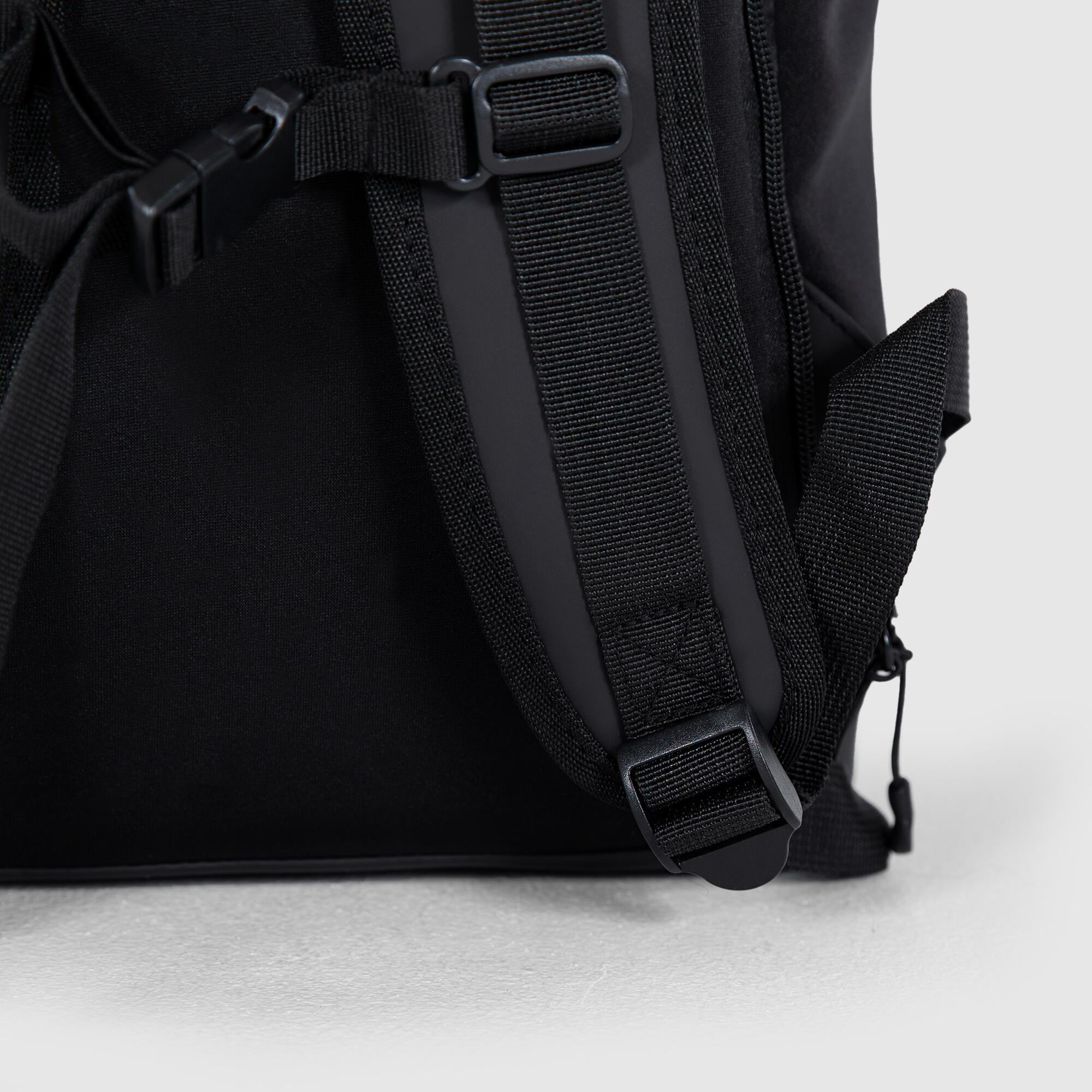 Unisex Rucksack Leslie Schwarz für Sport & Freizeit 5/6