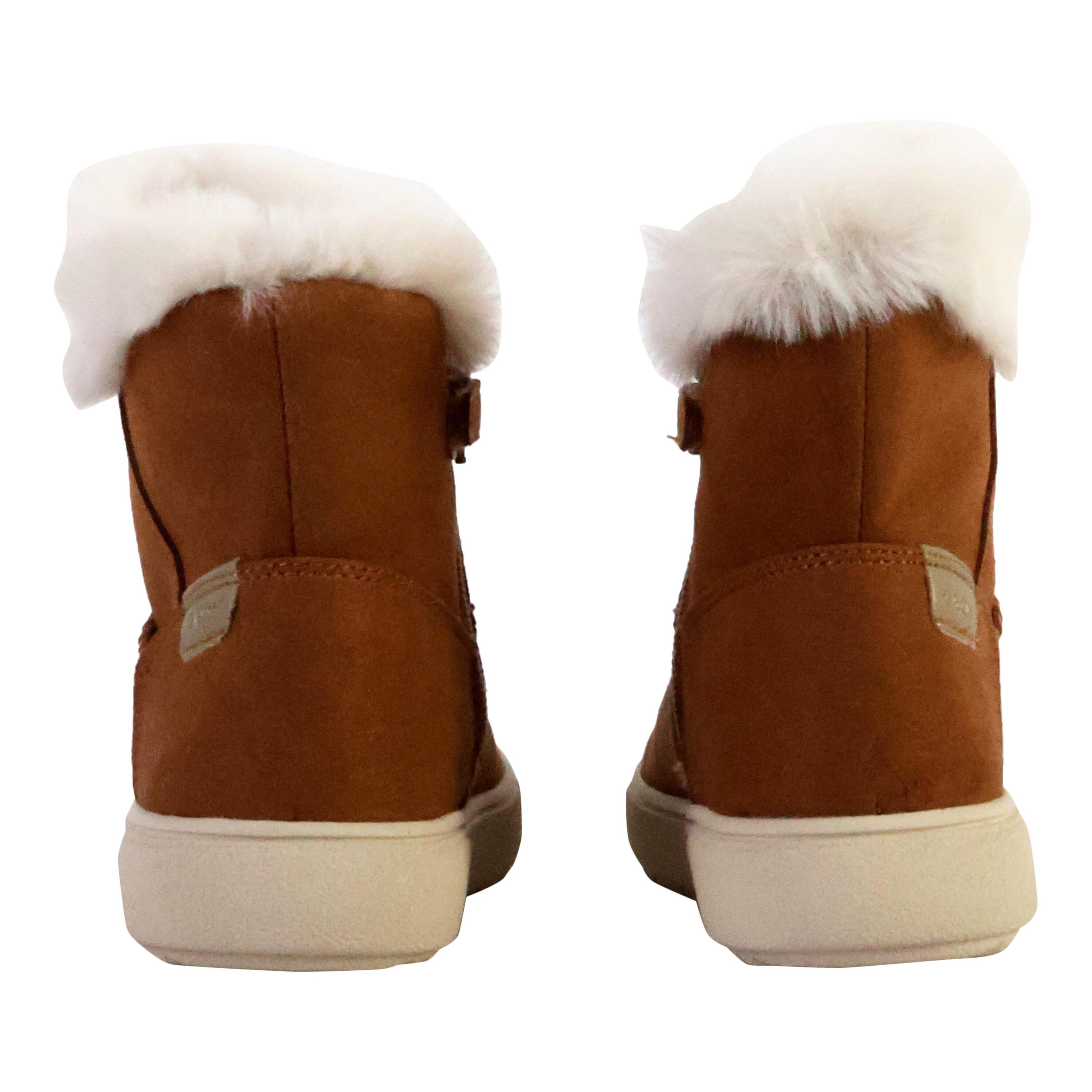 Botas Geox Modelo J Theleven G.. Cor Castanho 4/5