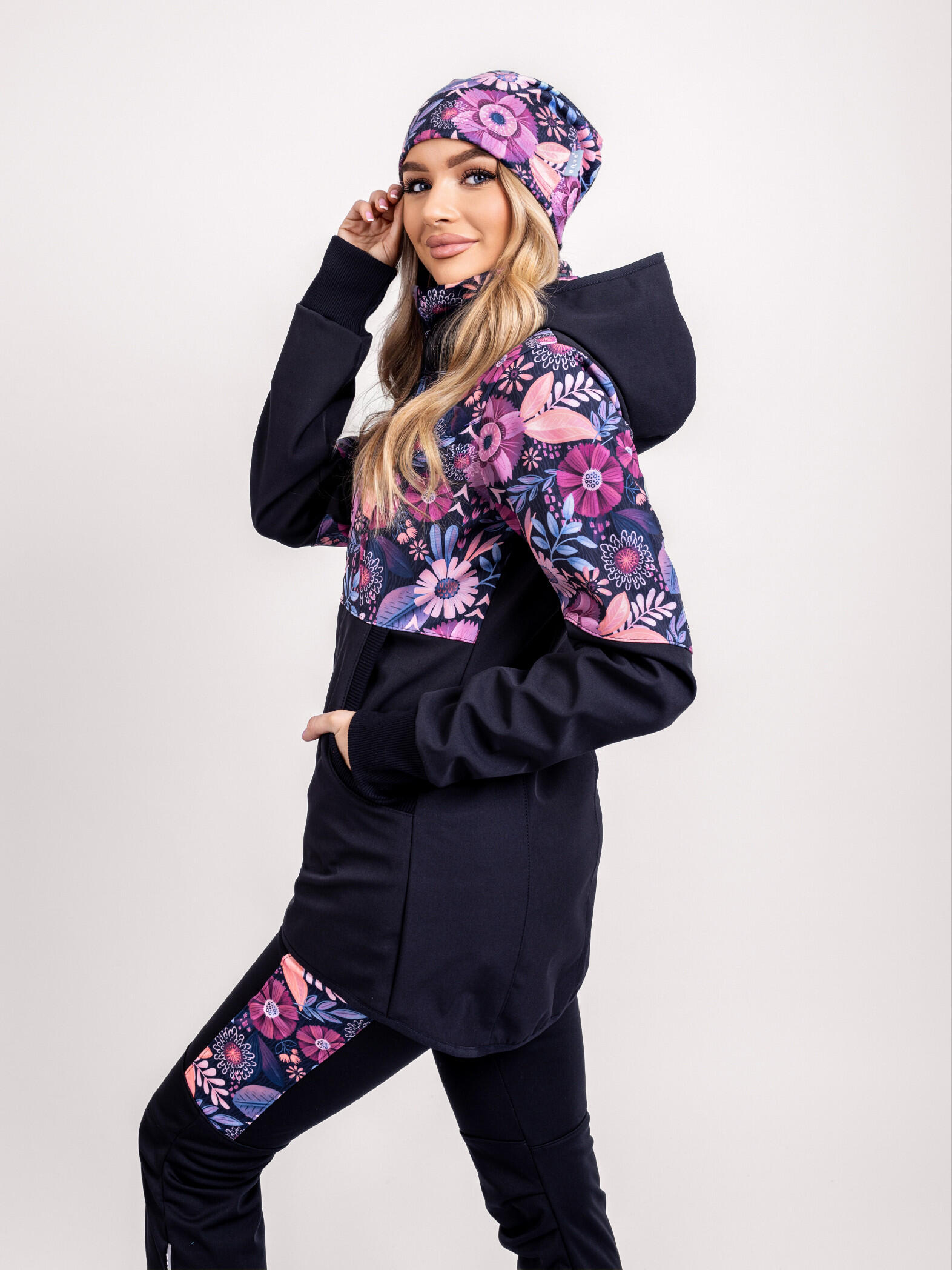 Softshell-Jacke mit Fleece für Damen Street, Schwarz, Magische Blumen 3/6