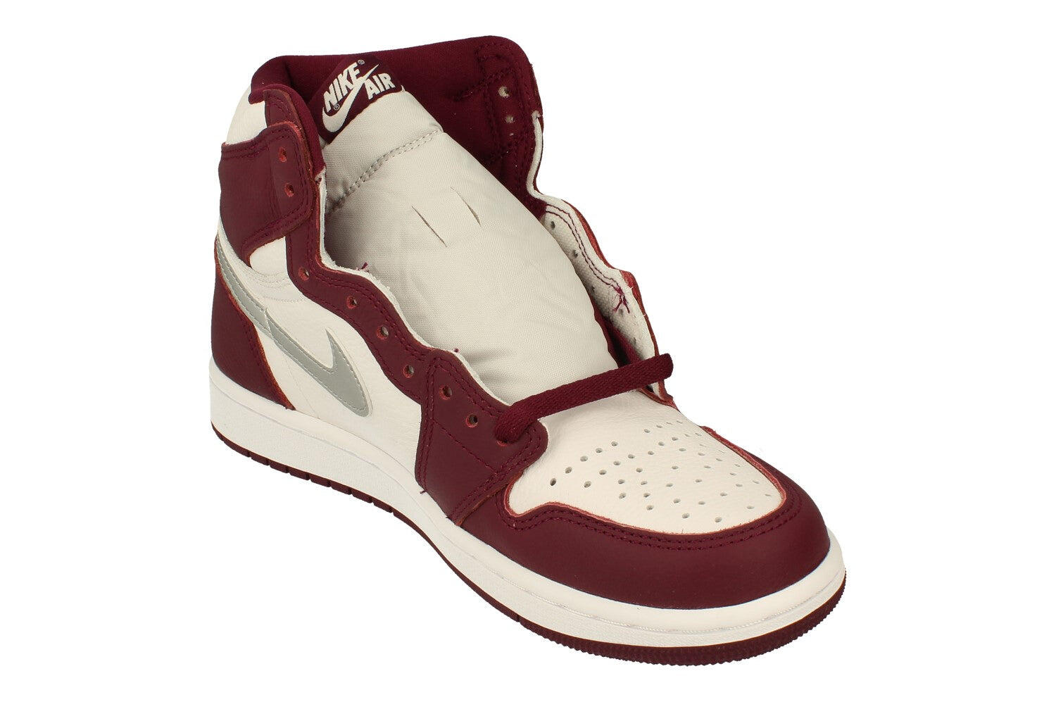 Jordan 1 Retro High OG Bordeaux 4/5