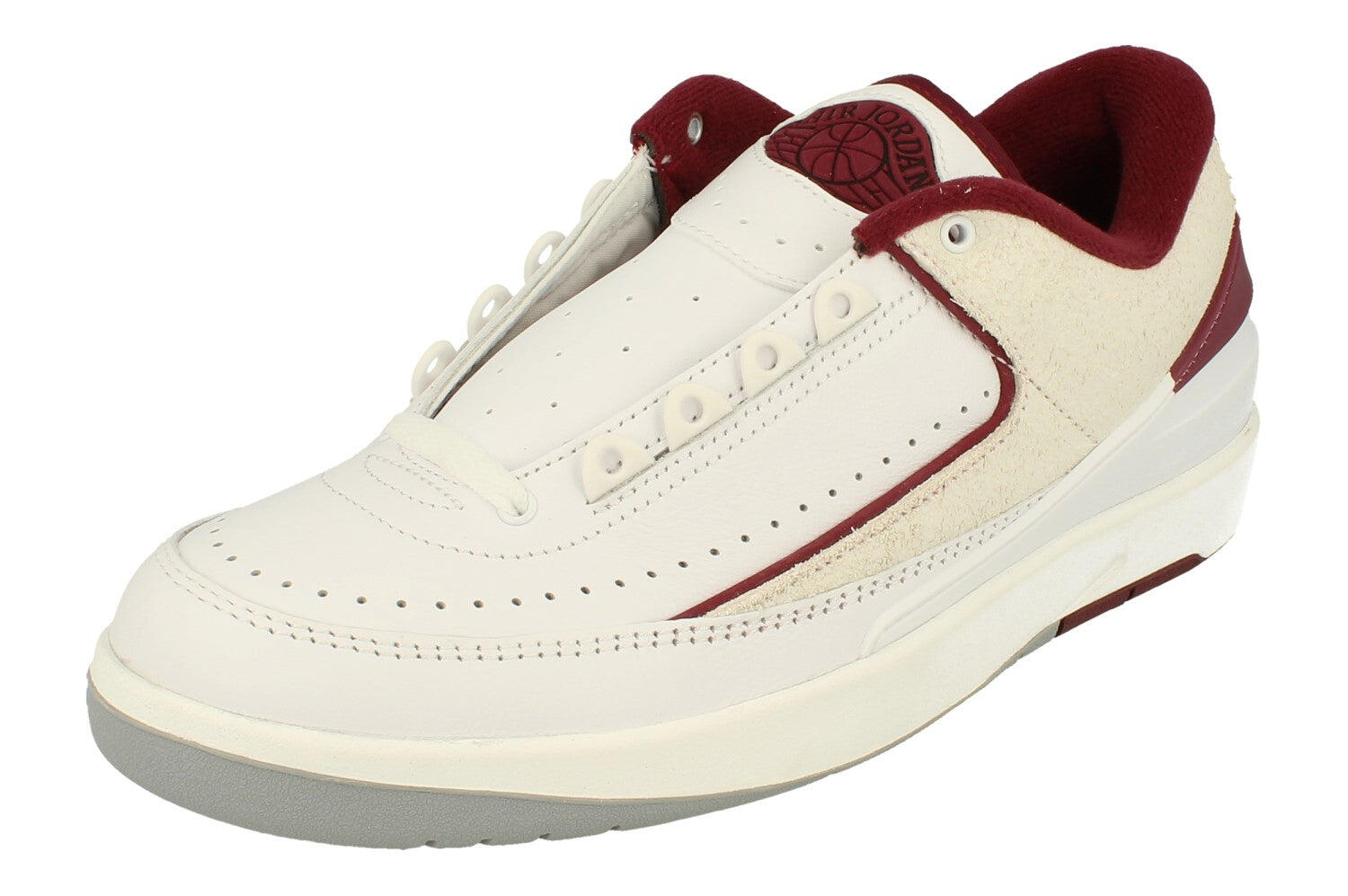 Air Jordan 2 Retro Low Mens Basketball Trainers Dv9956 1/5
