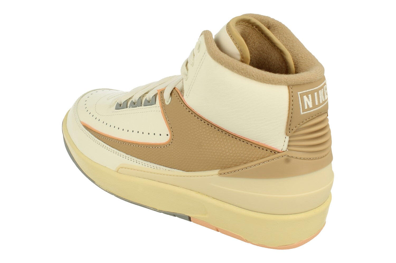 Air Jordan 2 Retro Womens Trainers Dx4400  118 2/5