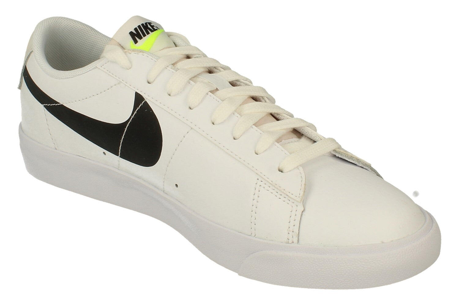 Blazer Low Mens Trainers DA4652 4/5