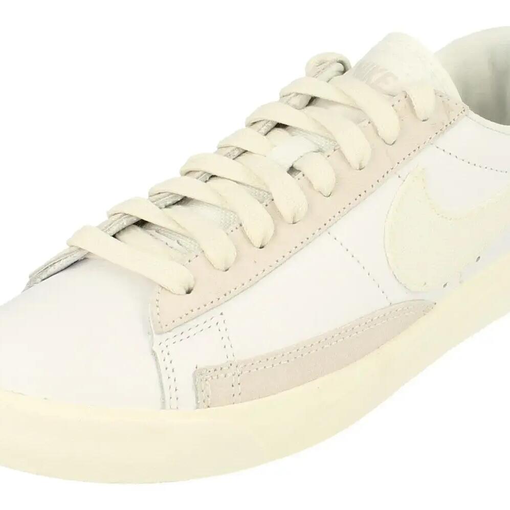 Blazer Low Leather Mens Trainers Cw7585  100