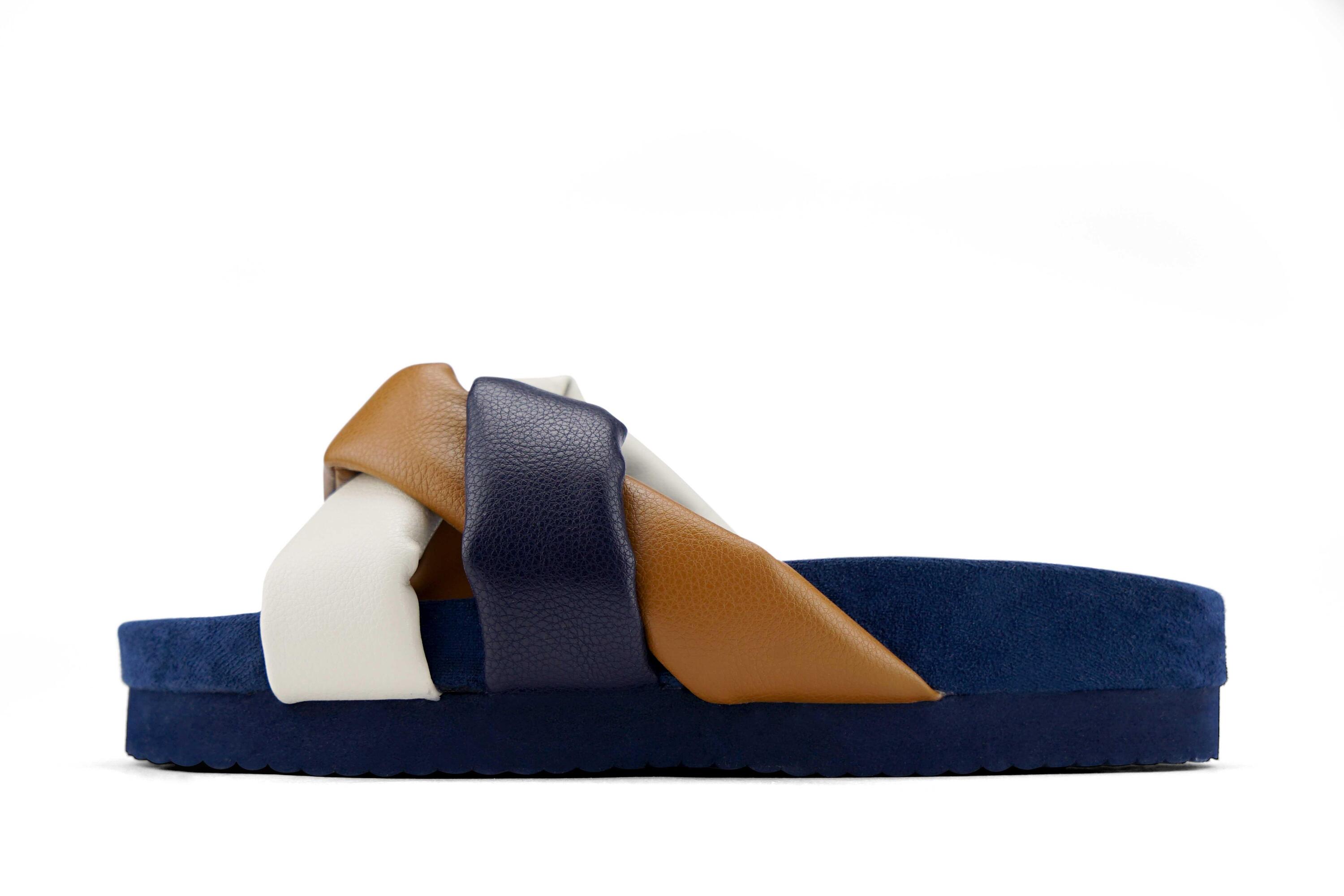 Femme classy*tangle Sandale Bleu foncé Multicolore 2/3
